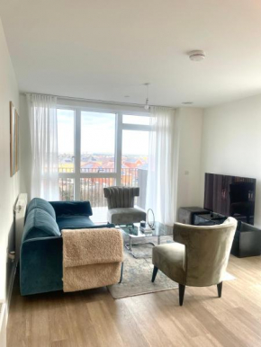 Beautiful 1 bedroom Luxury Apartment near Erith Station